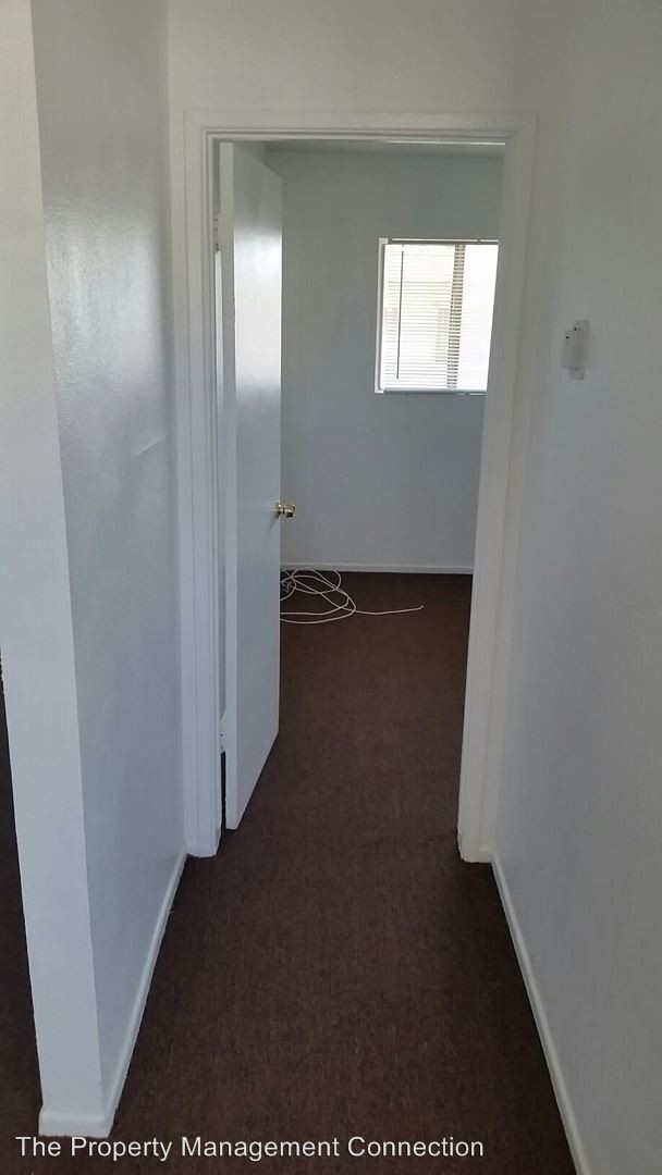 2311 W Compton Blvd, Compton, CA 90220 Condo for Rent in Compton, CA