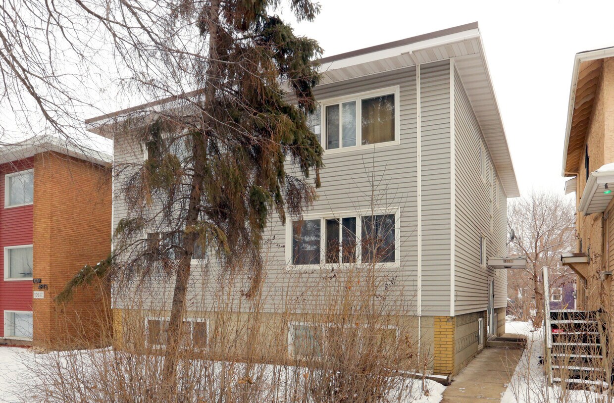 Photo du bâtiment - Button Place