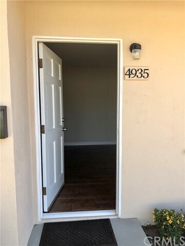 Foto del edificio - 4935 Arden Dr