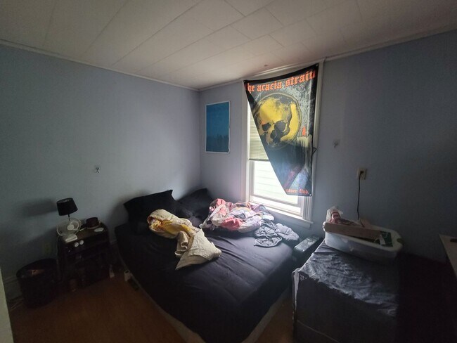 Foto del edificio - Duluth, MN - 4 Bedroom - 1 Bathroom - Close to UMD & CSS