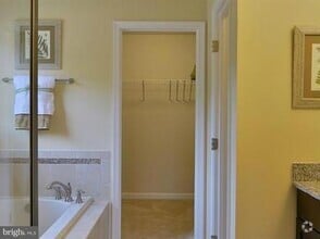Building Photo - 14010 Aberdeens Folly Ct
