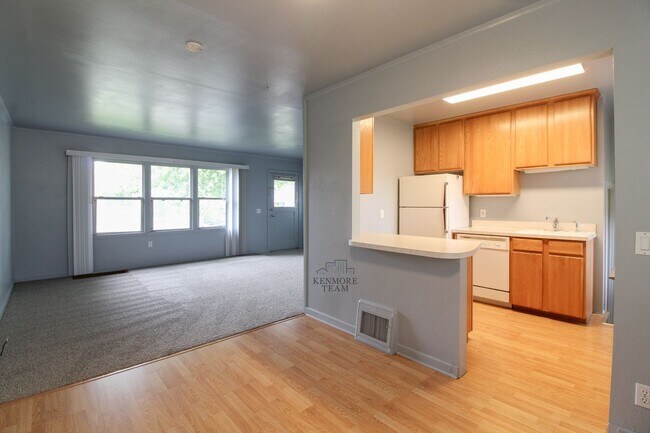 Foto del edificio - RENT SPECIAL: 2 Bed/1 Bath Duplex in Central Richland
