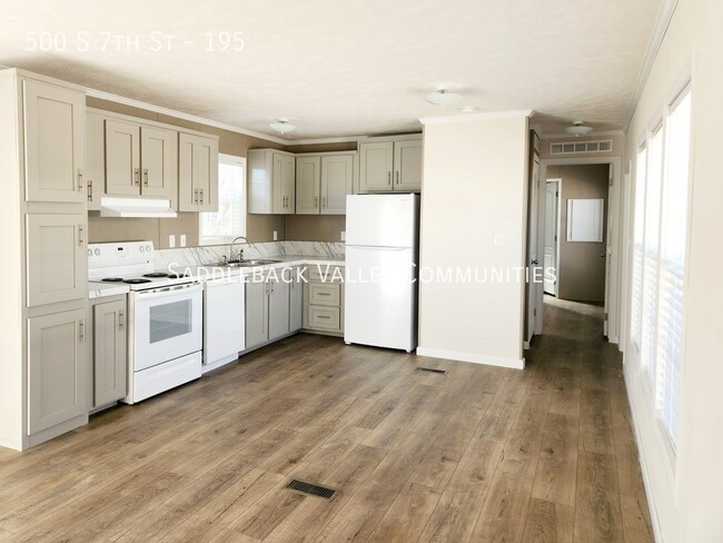 Foto del edificio - New!  3 Bed 2 Full Bath Manufactured Home