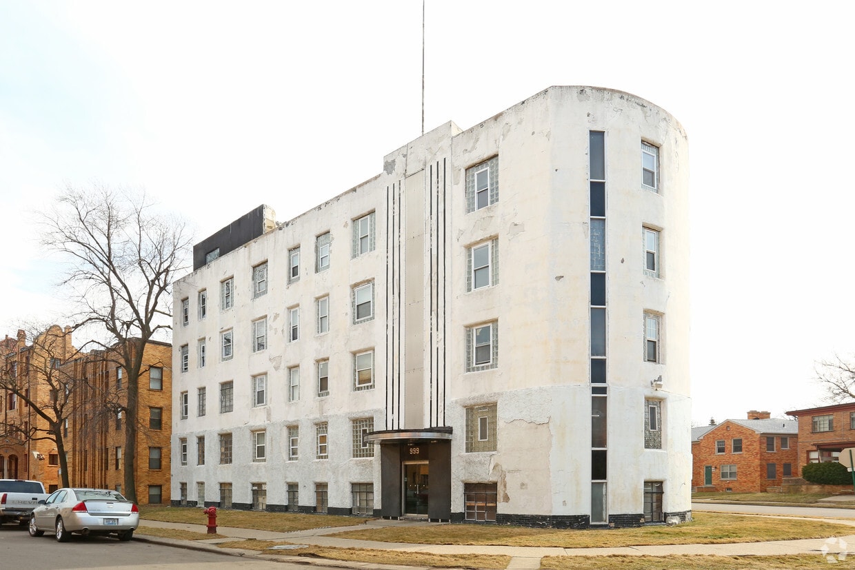 999 Whitmore Rd, Detroit, MI 48203 Apartments in Detroit, MI