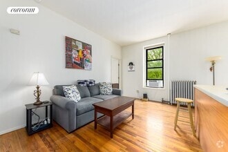 Building Photo - 101 W 104th St