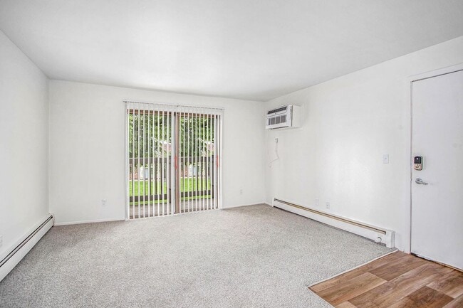 Building Photo - Brookside Apartments