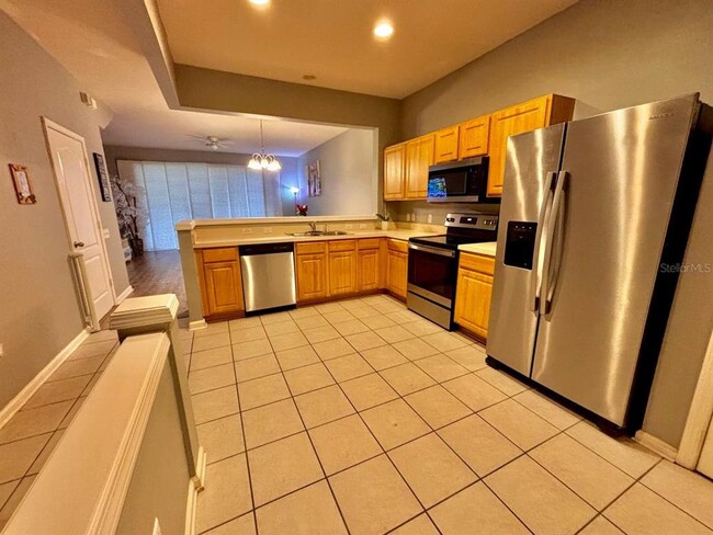 Building Photo - 26618 Castleview Way