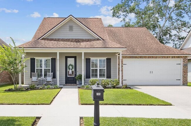 Foto del edificio - 205 Oak Path Dr