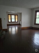 Building Photo - 87 Dana St