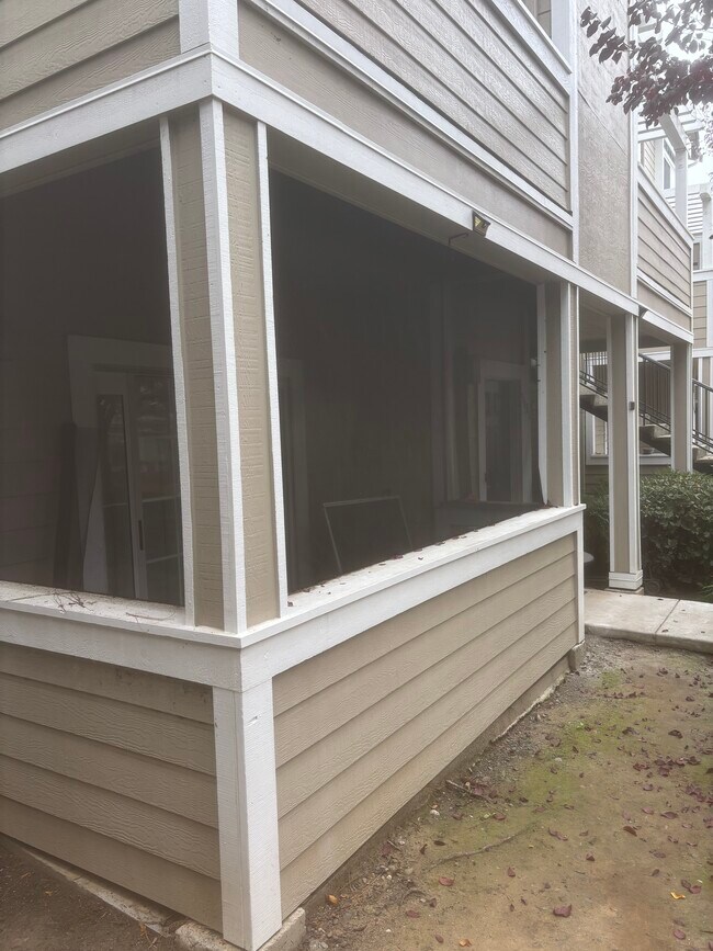 Building Photo - 5431 Sanchez Dr