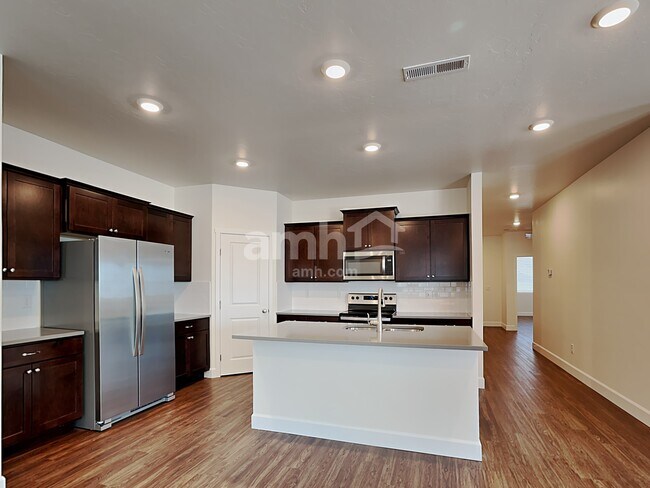 Building Photo - 5114 W White Ash Ct