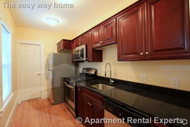 Building Photo - 6 White Street Pl