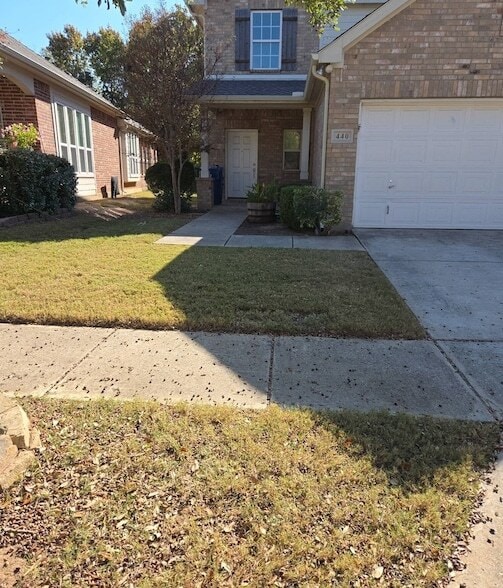 Photo - 440 Bentson Dr House