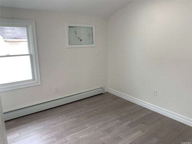 Building Photo - 22-24-24 99th St