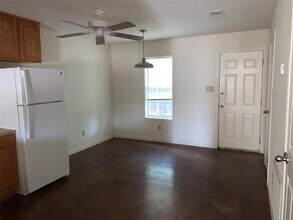 Building Photo - 4504 College Main St