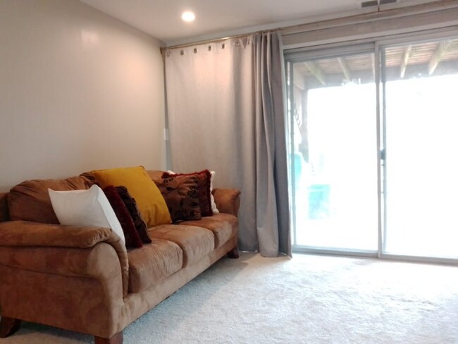 Building Photo - 18501 Owl Run Way