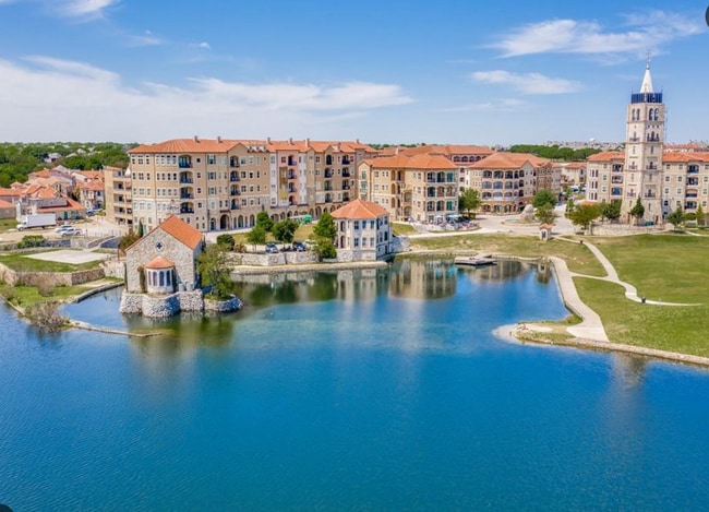 Building Photo - 6601 Mediterranean-2902