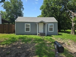 Building Photo - 271 Texana St