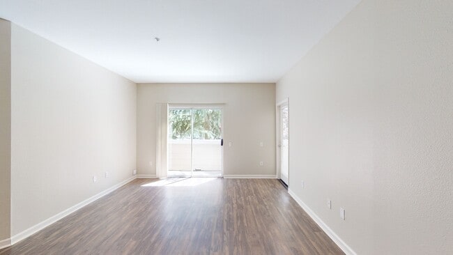 Interior Photo - Almaden Lake Village