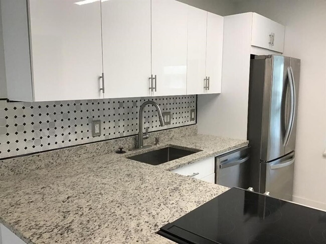 Foto del edificio - 7600 NW 4th Pl