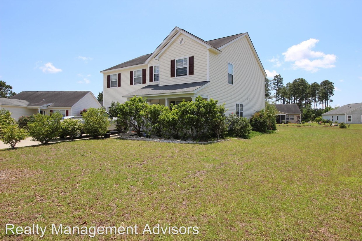 4 Woodside Dr, Bluffton, SC 29910 House Rental in Bluffton, SC