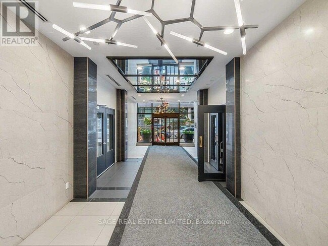 Building Photo - 1190 Dundas St E