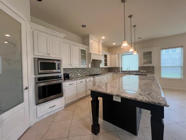 Foto del edificio - 13226 Allenwood Ave