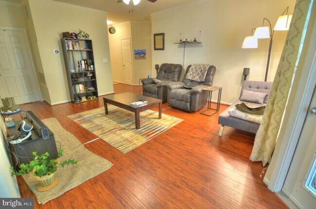 Foto del edificio - 1501 North Point Dr