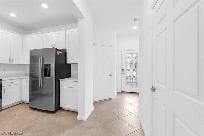 Foto del edificio - 2827 Blossom Wy