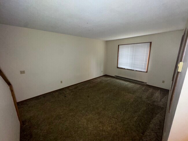 Foto del edificio - 1815 3rd St E