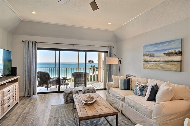 Building Photo - 8840 S Sea Oaks Way