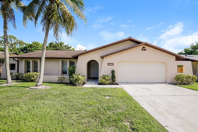 Building Photo - 1162 Fernlea Dr