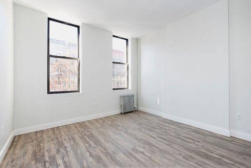 Building Photo - 1114 Willoughby Ave