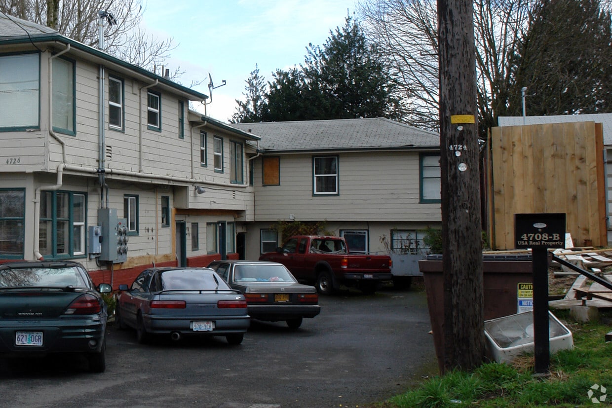 Building Photo - 4726 NE 109th Ave