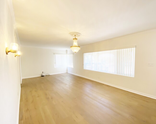 Living Room - 8546 Remick Ave