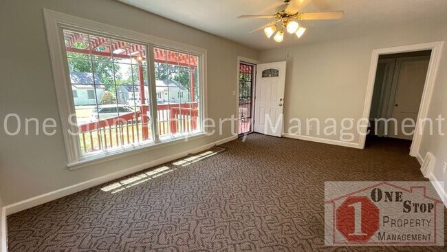 Building Photo - Charming 3-bedroom, 2-bath home in Indepen...