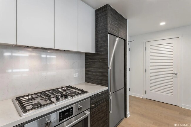 Photo - 1688 Pine St Apartment