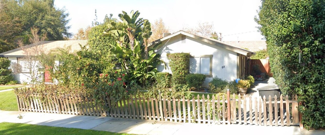 Building Photo - Newly Renovated Quaint Home