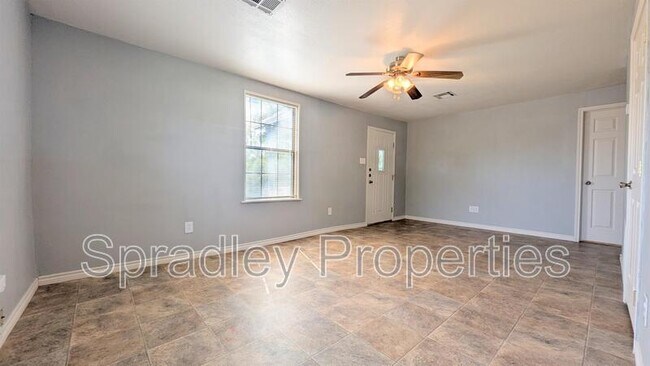 Foto del edificio - 704 Harris St