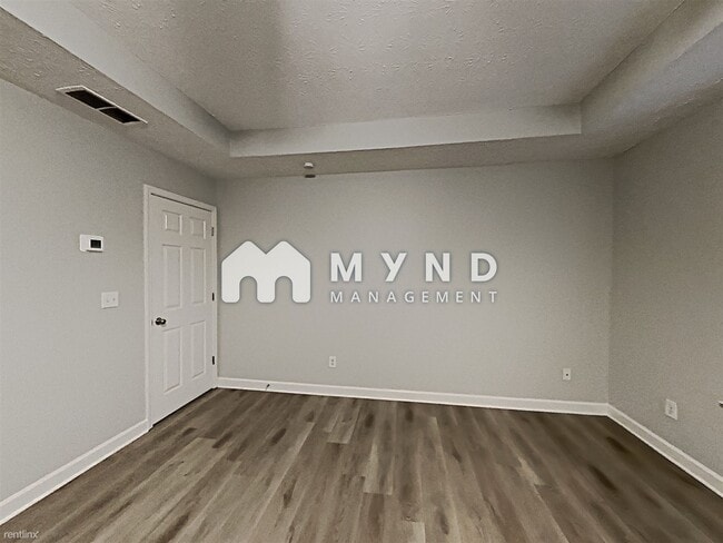 Building Photo - 4 br, 2.5 bath House - 136 Ducati Dr