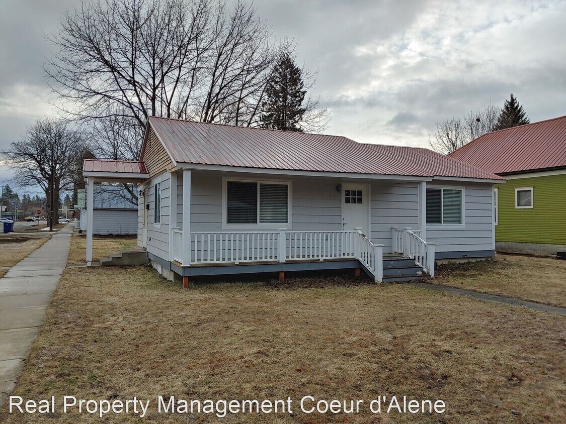 Primary Photo - 2 br, 1 bath House - 522 N Boyer Ave.