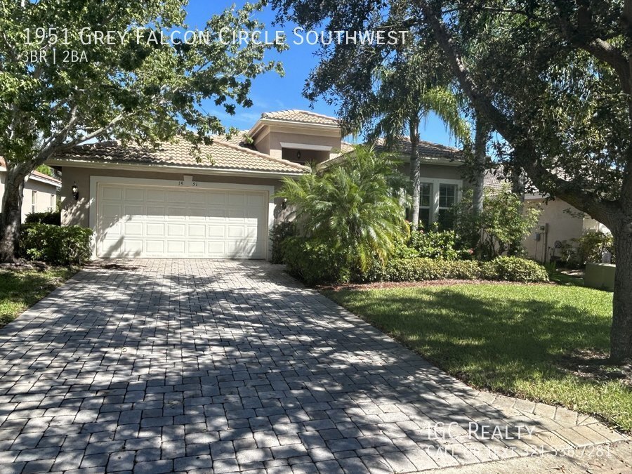home in FALCON TRACE SUBDIVISION! House Rental in Vero Beach