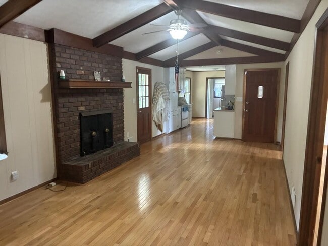 Building Photo - 5346 Orchard Pl