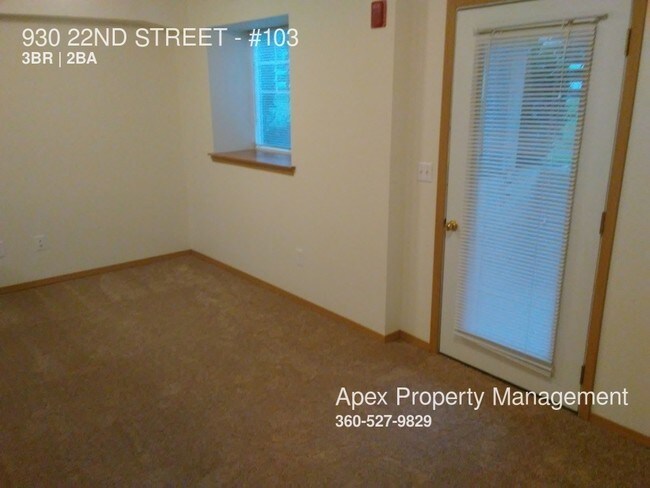 Building Photo - 930 22nd St