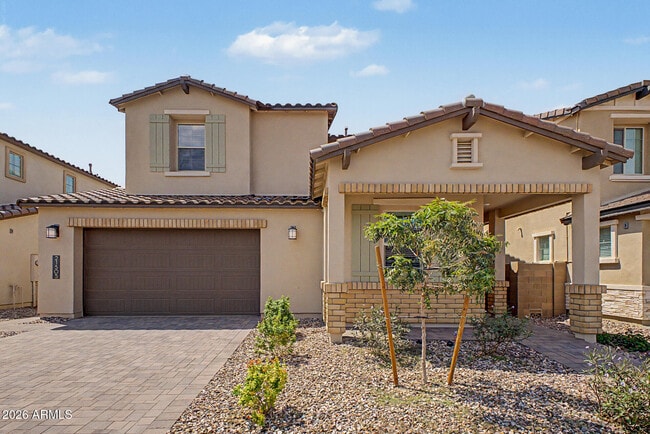 Building Photo - 21505 E Sparrow Dr