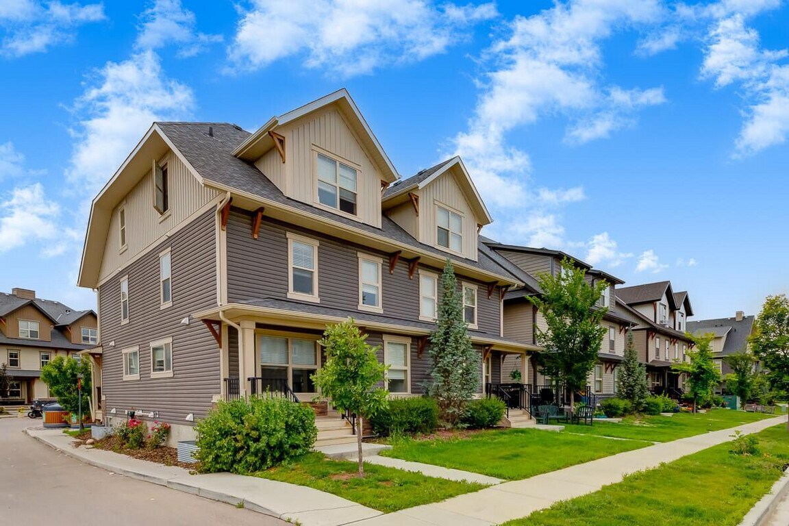 West Townes Apartments 203 Heartland Ave Cochrane, AB