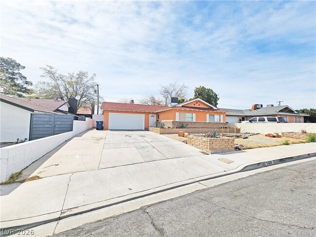 Building Photo - 5409 Mountain View Dr