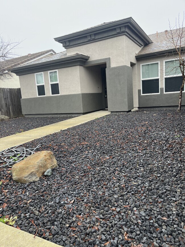 Foto del edificio - 1751 Barney Ave