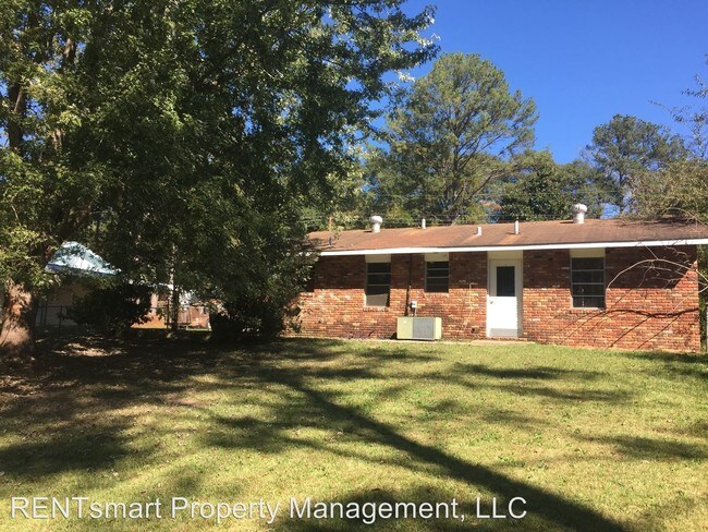 Foto del edificio - 3 br, 1 bath House - 5024 Eton Drive