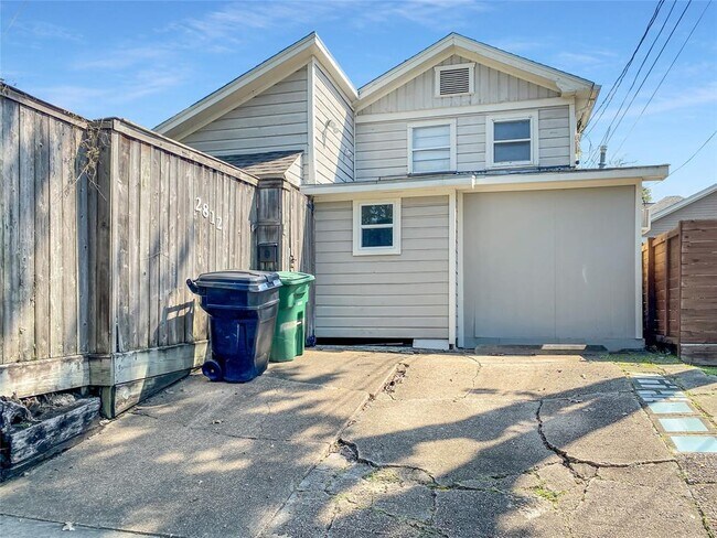 Foto del edificio - 2812 Michaux St